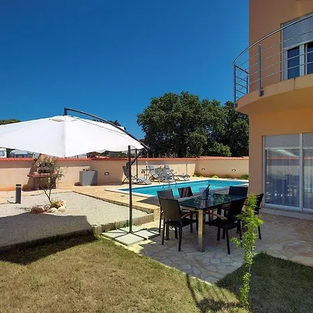 Ferienhaus Lara 2 Ližnjan