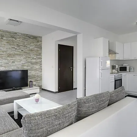 Ferienhaus Lara 2 Ližnjan