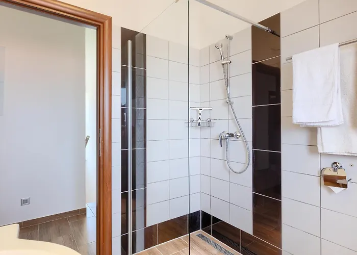 빌라 Lara 2 Ližnjan